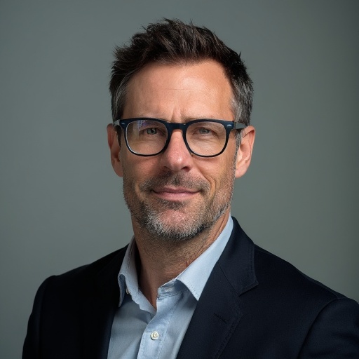 Dr. Tóth Gábor — magyar online kaszinók reviewer